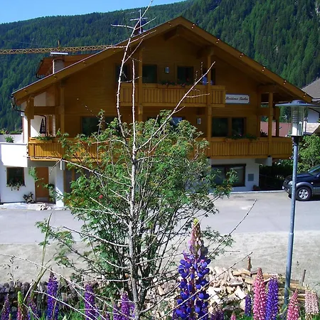 Tauber Aparthotel *